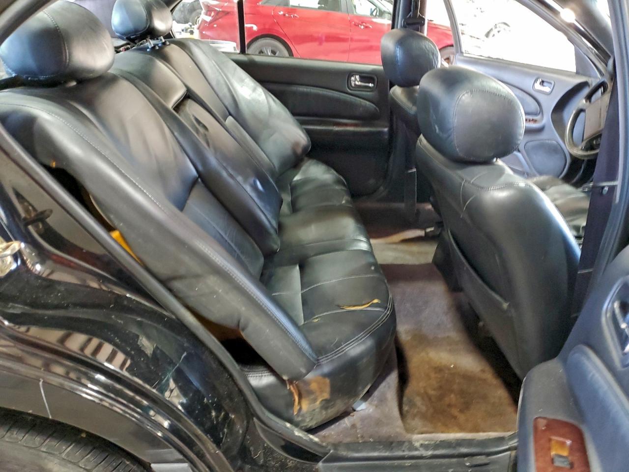 1997 INFINITI I30 photo 10