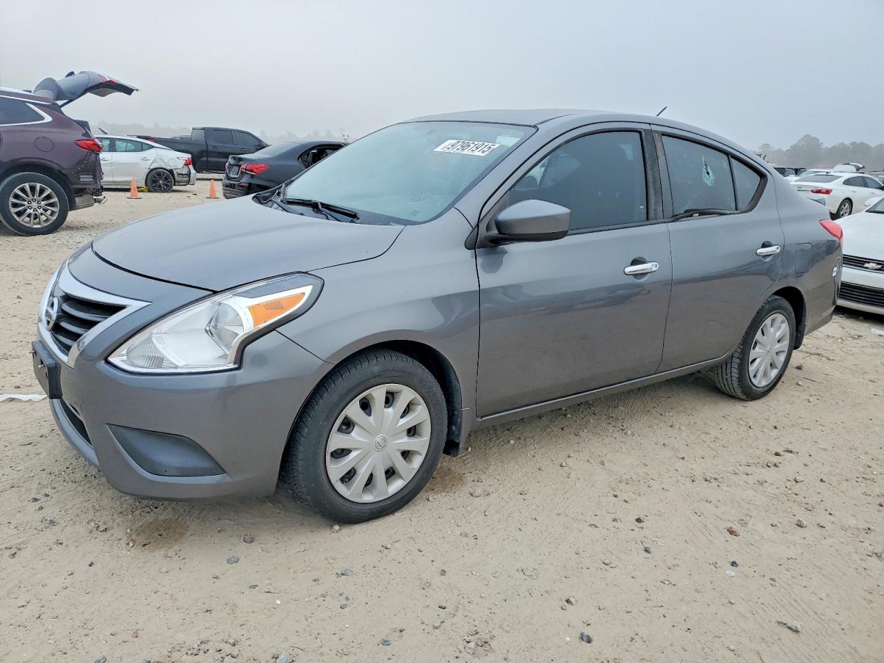 2018 NISSAN VERSA