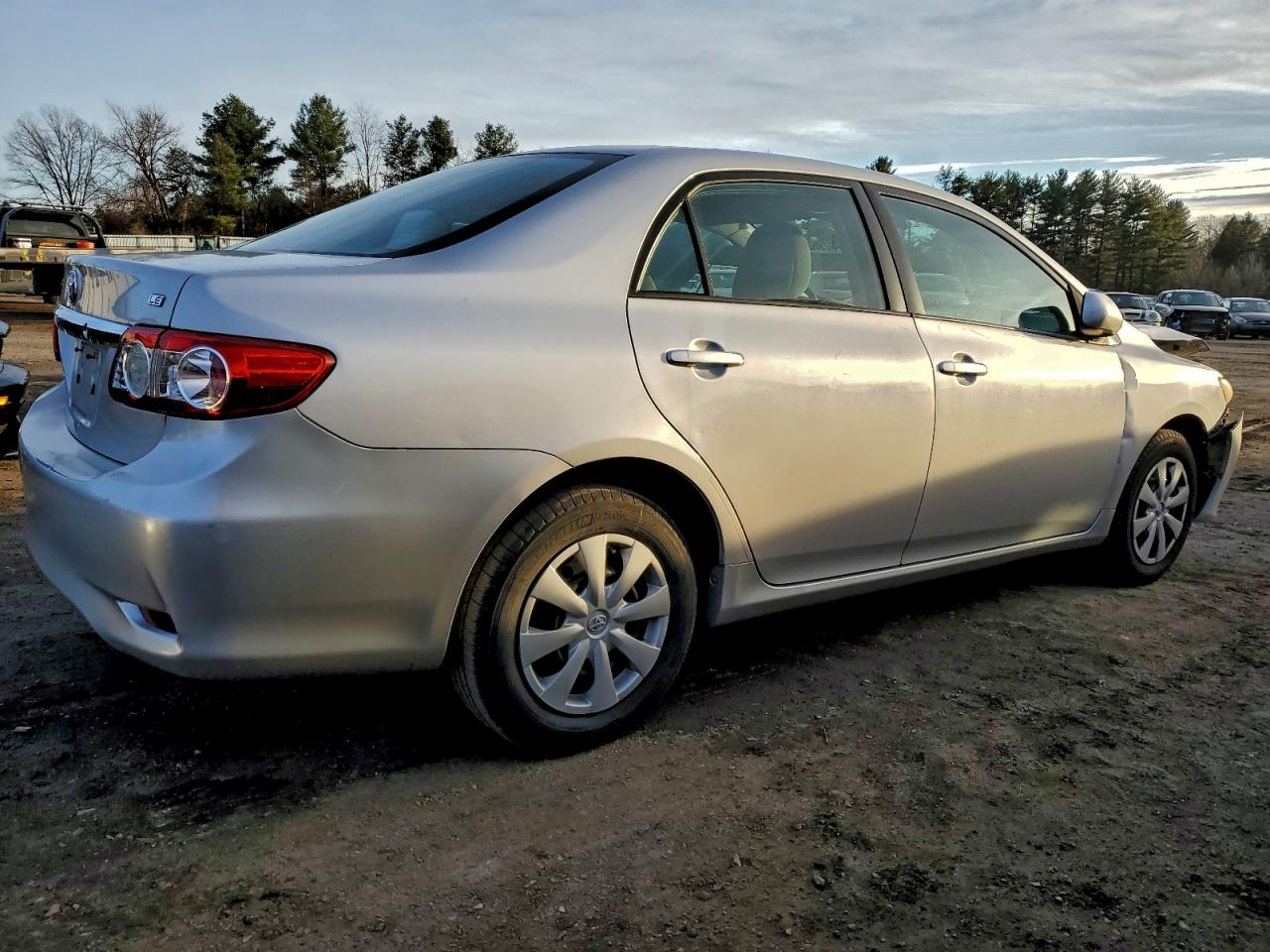 2011 TOYOTA COROLLA BASE photo 5