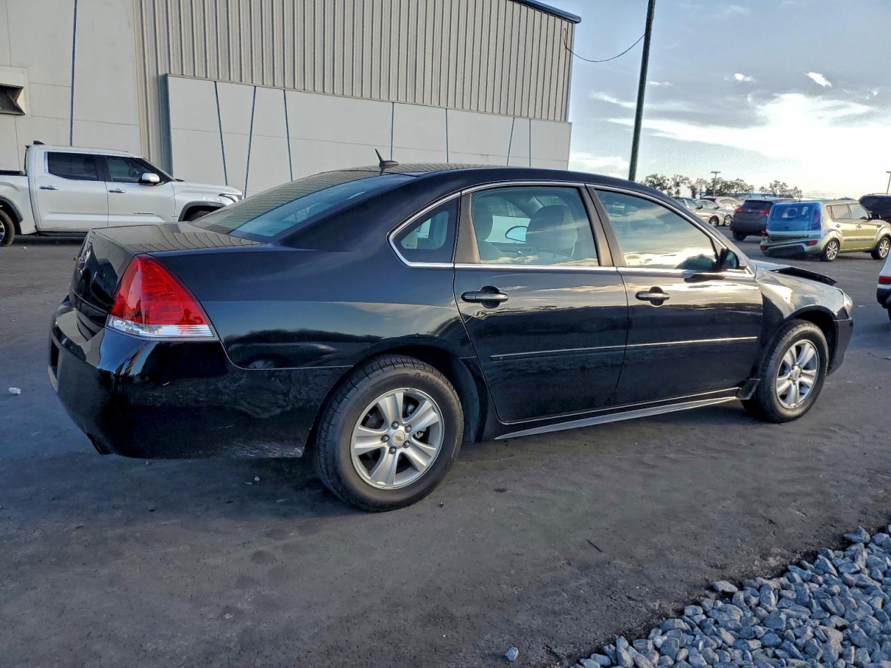 2013 CHEVROLET IMPALA LS photo 3