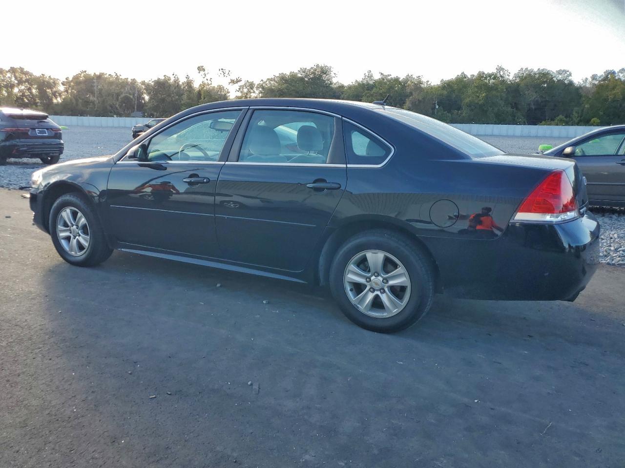 2013 CHEVROLET IMPALA LS photo 2