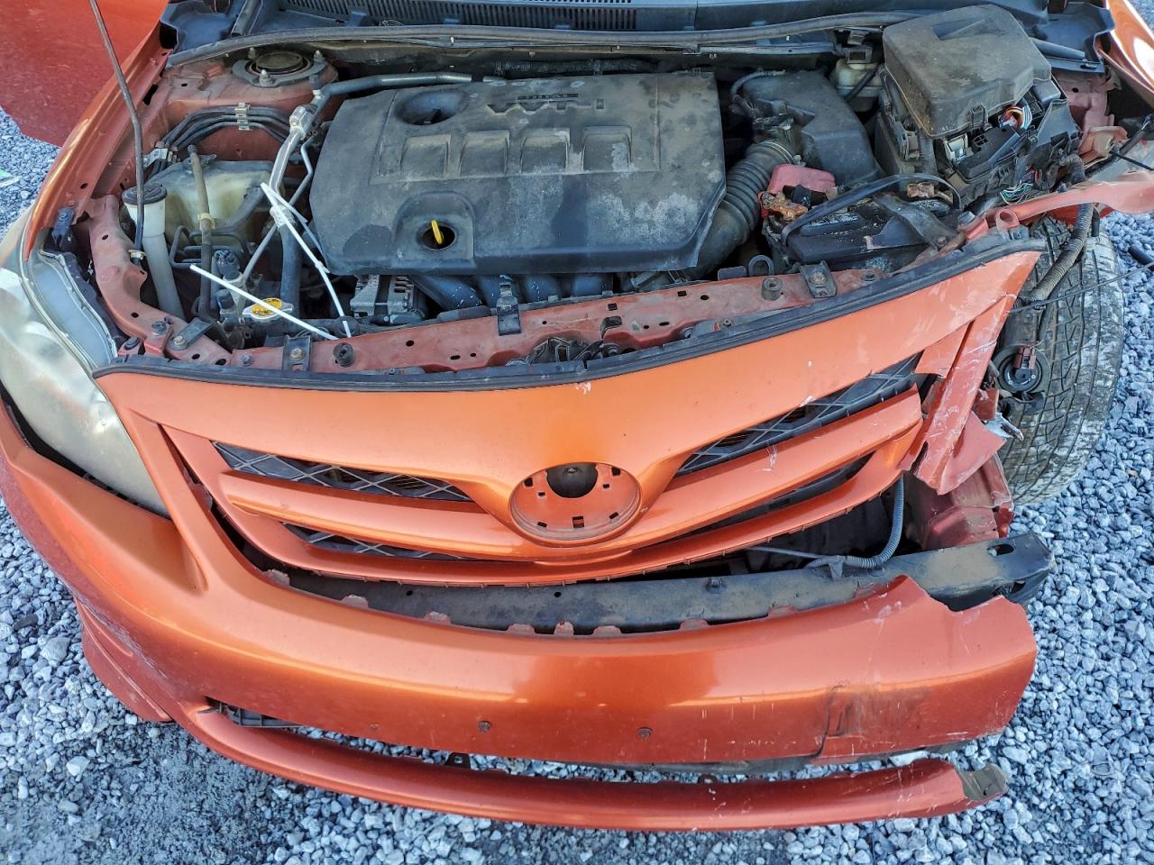2013 TOYOTA COROLLA BASE photo 11