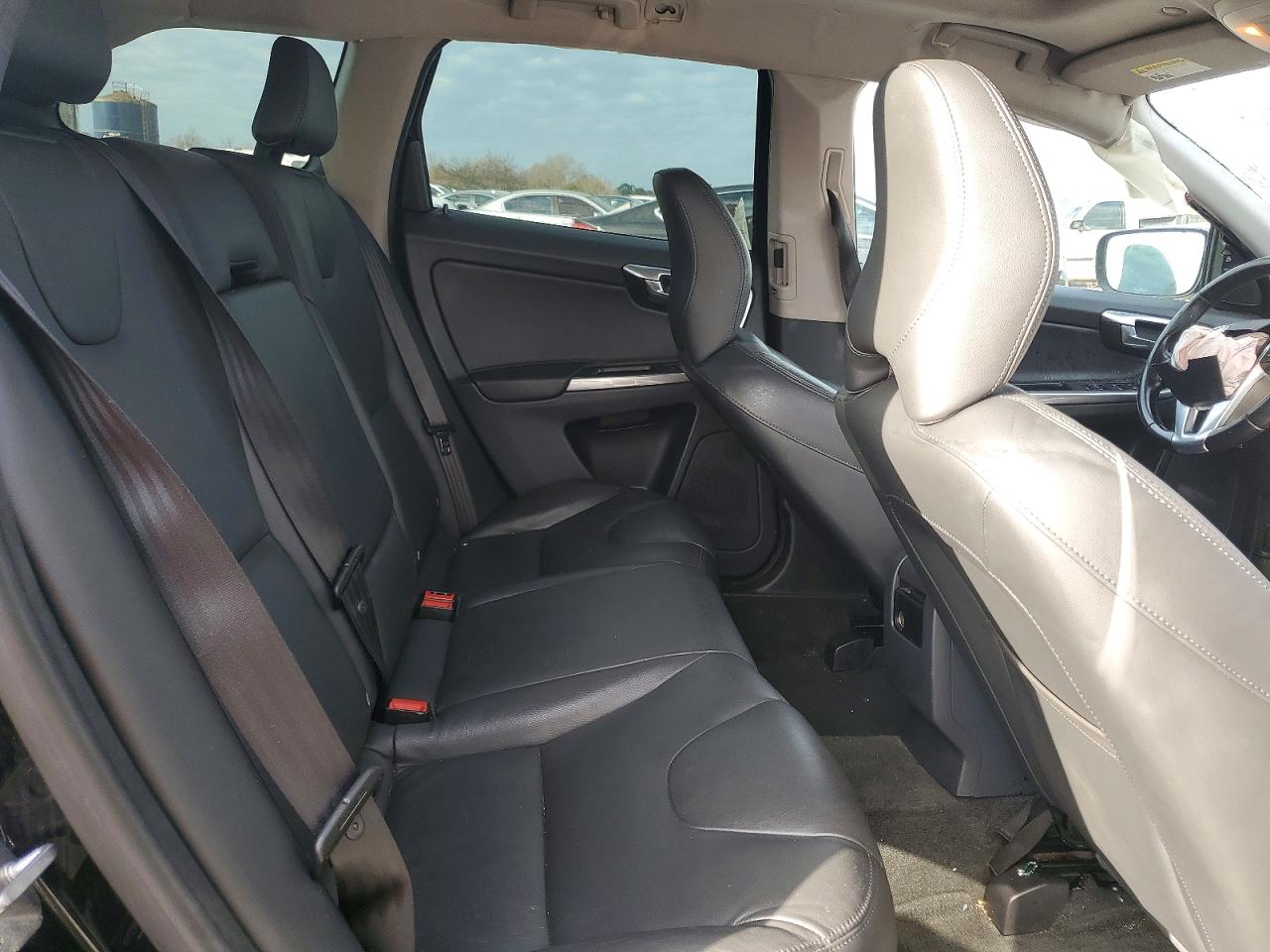 2015 VOLVO XC60 T5 PREMIER photo 11