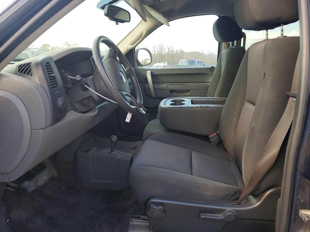 2010 CHEVROLET SILVERADO K1500 LS photo 13