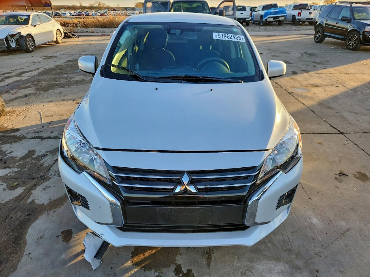 2024 MITSUBISHI MIRAGE ES photo 5