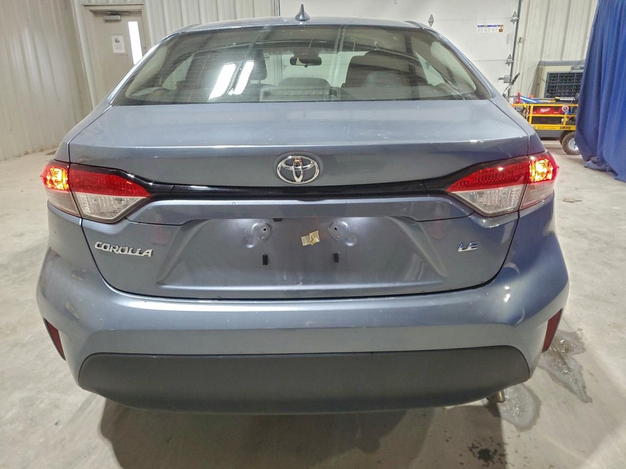 2024 TOYOTA COROLLA LE photo 6