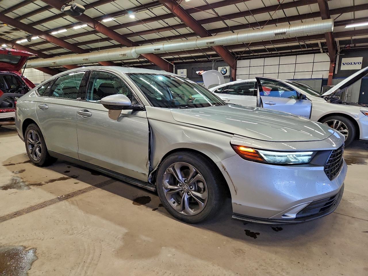 2024 HONDA ACCORD EX photo 4