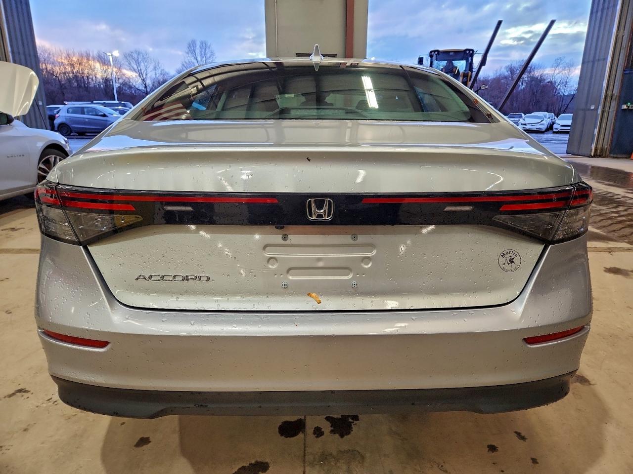 2024 HONDA ACCORD EX photo 6