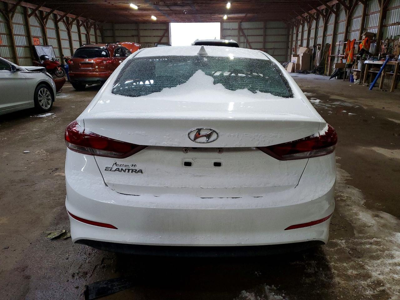 2018 HYUNDAI ELANTRA SEL photo 6