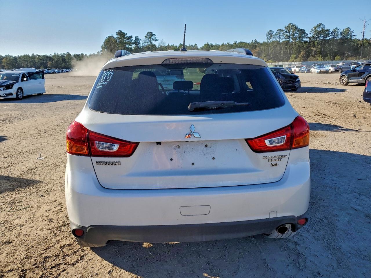 2015 MITSUBISHI OUTLANDER SPORT SE photo 6