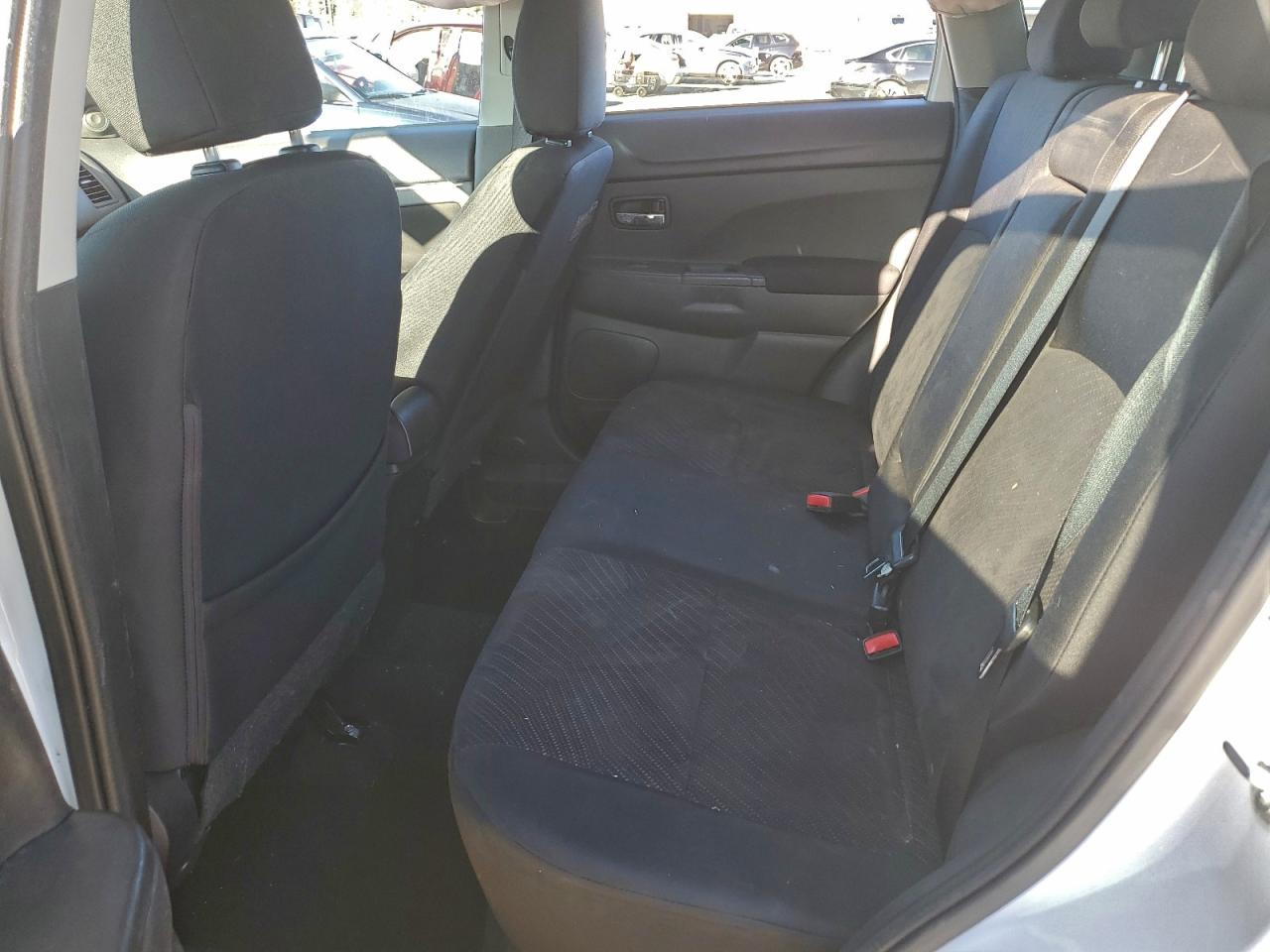 2015 MITSUBISHI OUTLANDER SPORT SE photo 11