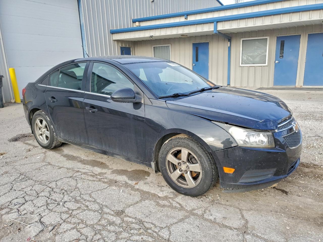 2013 CHEVROLET CRUZE LT photo 4