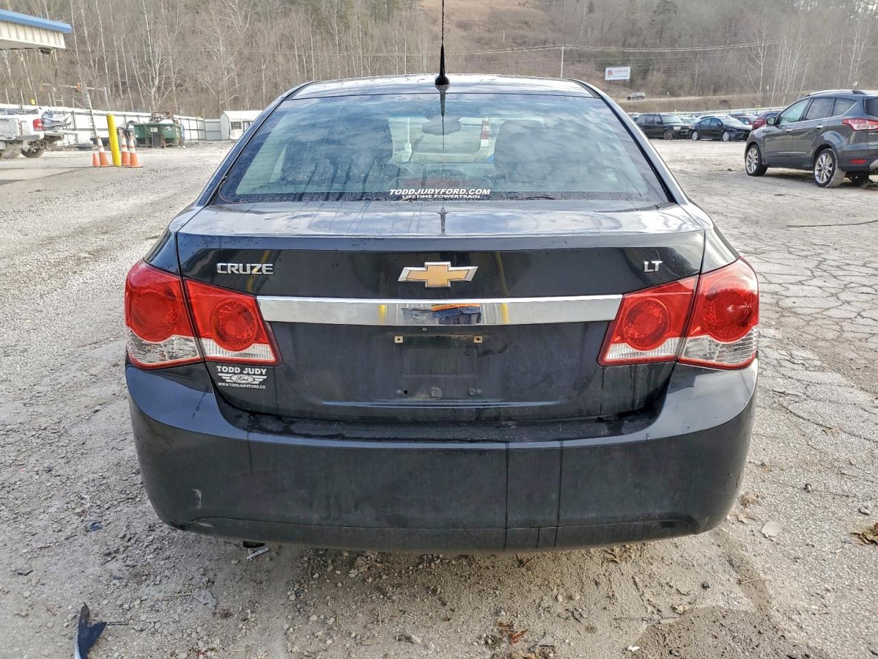 2013 CHEVROLET CRUZE LT photo 6