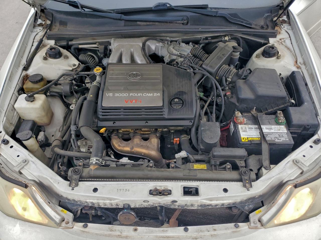 2002 TOYOTA AVALON XL photo 11