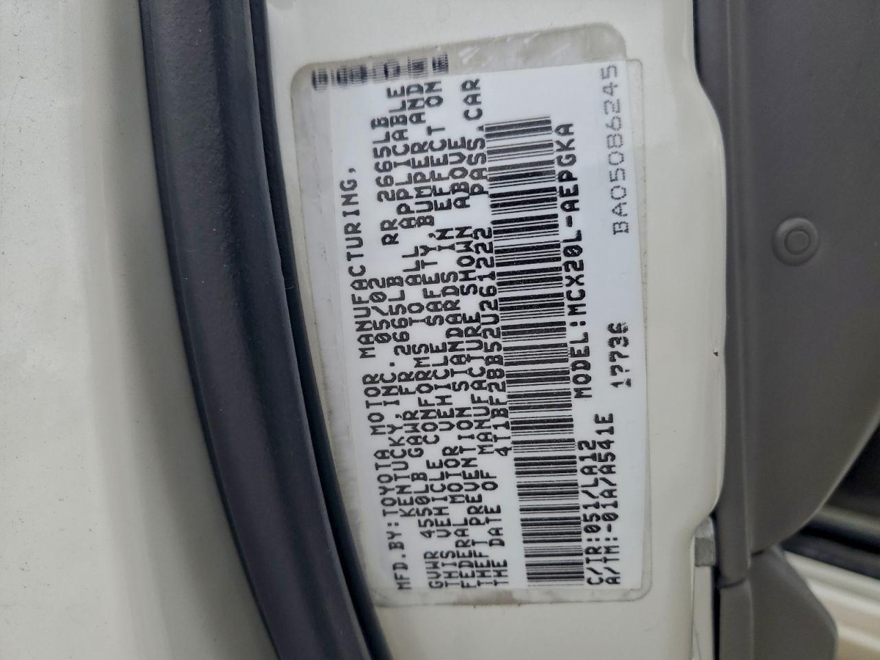 2002 TOYOTA AVALON XL photo 12