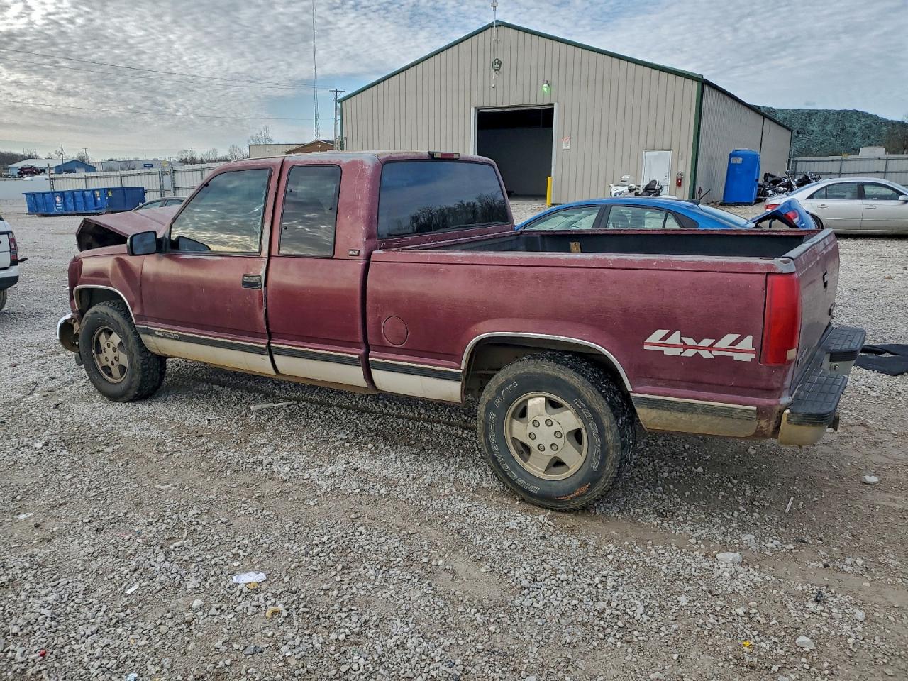 1995 GMC SIERRA K1500 photo 2
