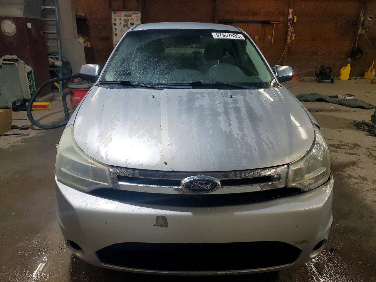 2008 FORD FOCUS SE photo 5