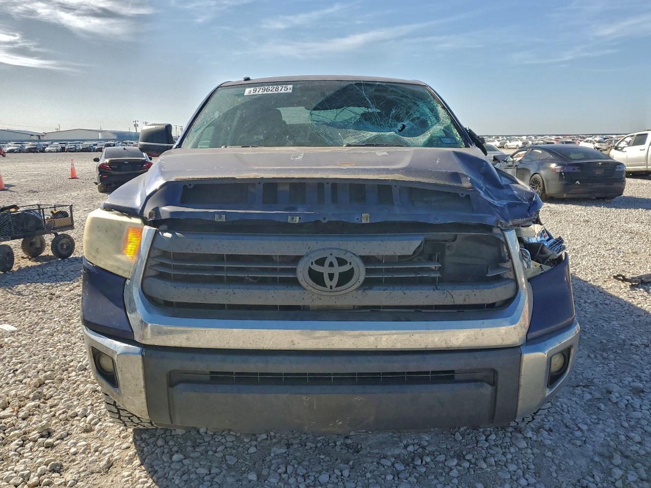 2014 TOYOTA TUNDRA CREWMAX SR5 photo 5