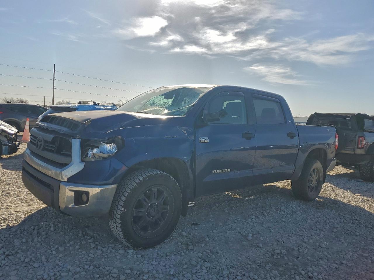 2014 TOYOTA TUNDRA