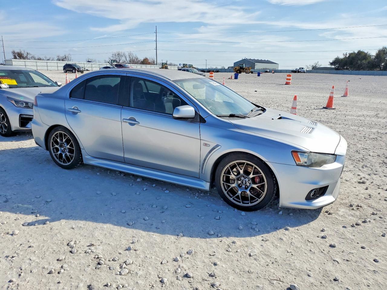 2011 MITSUBISHI LANCER EVOLUTION MR photo 4