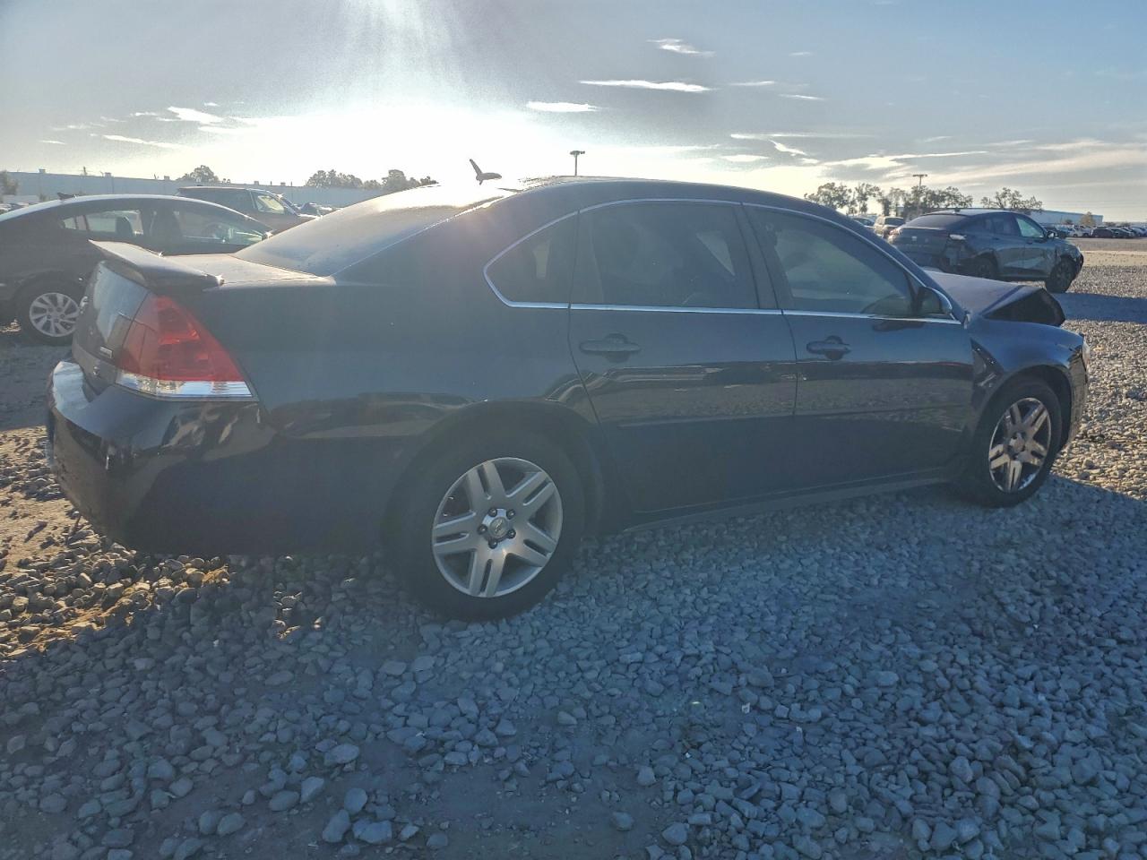 2011 CHEVROLET IMPALA LT photo 3