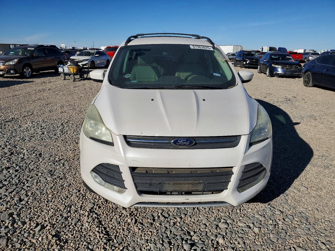 2016 FORD ESCAPE SE photo 5