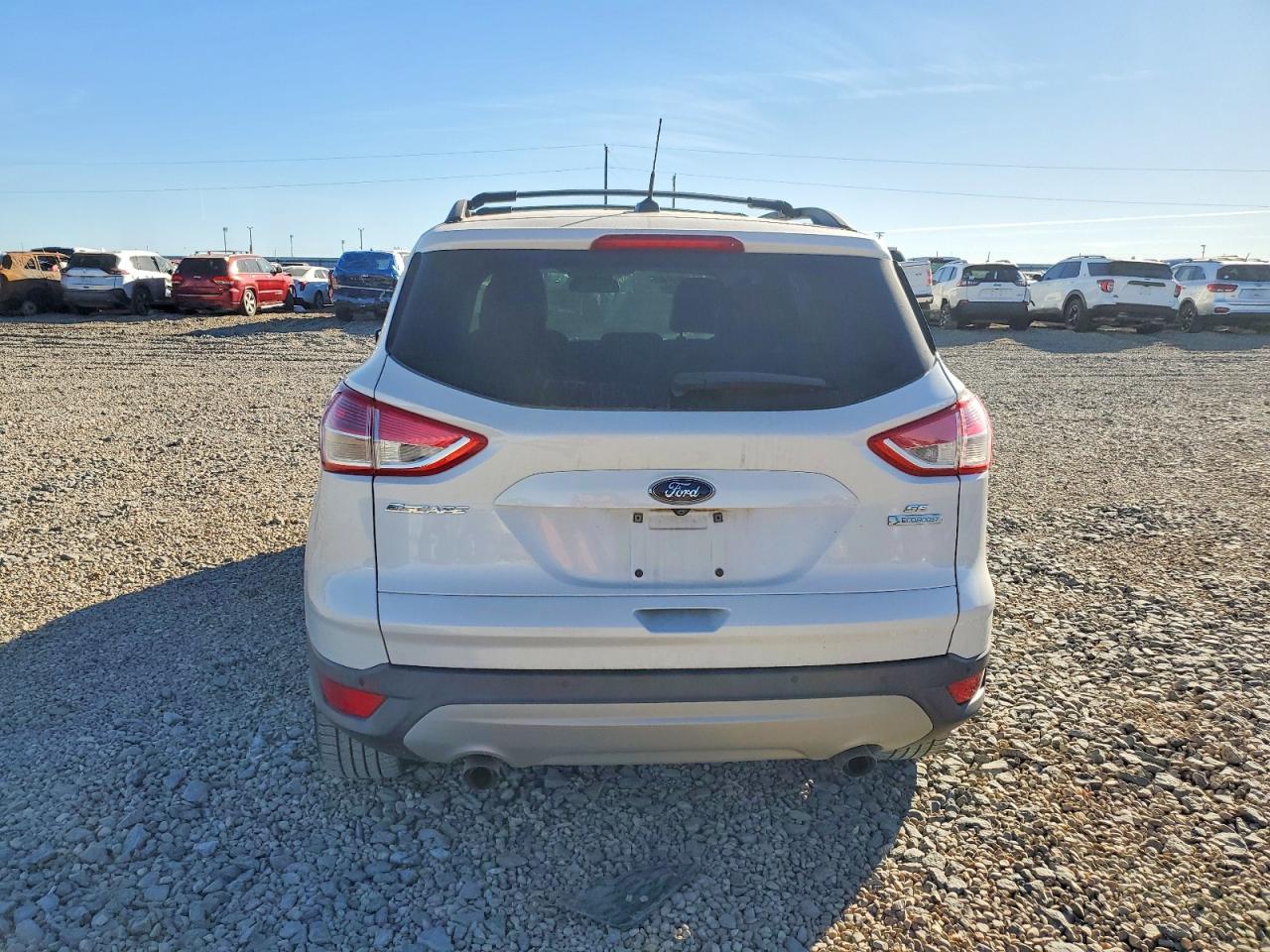 2016 FORD ESCAPE SE photo 6