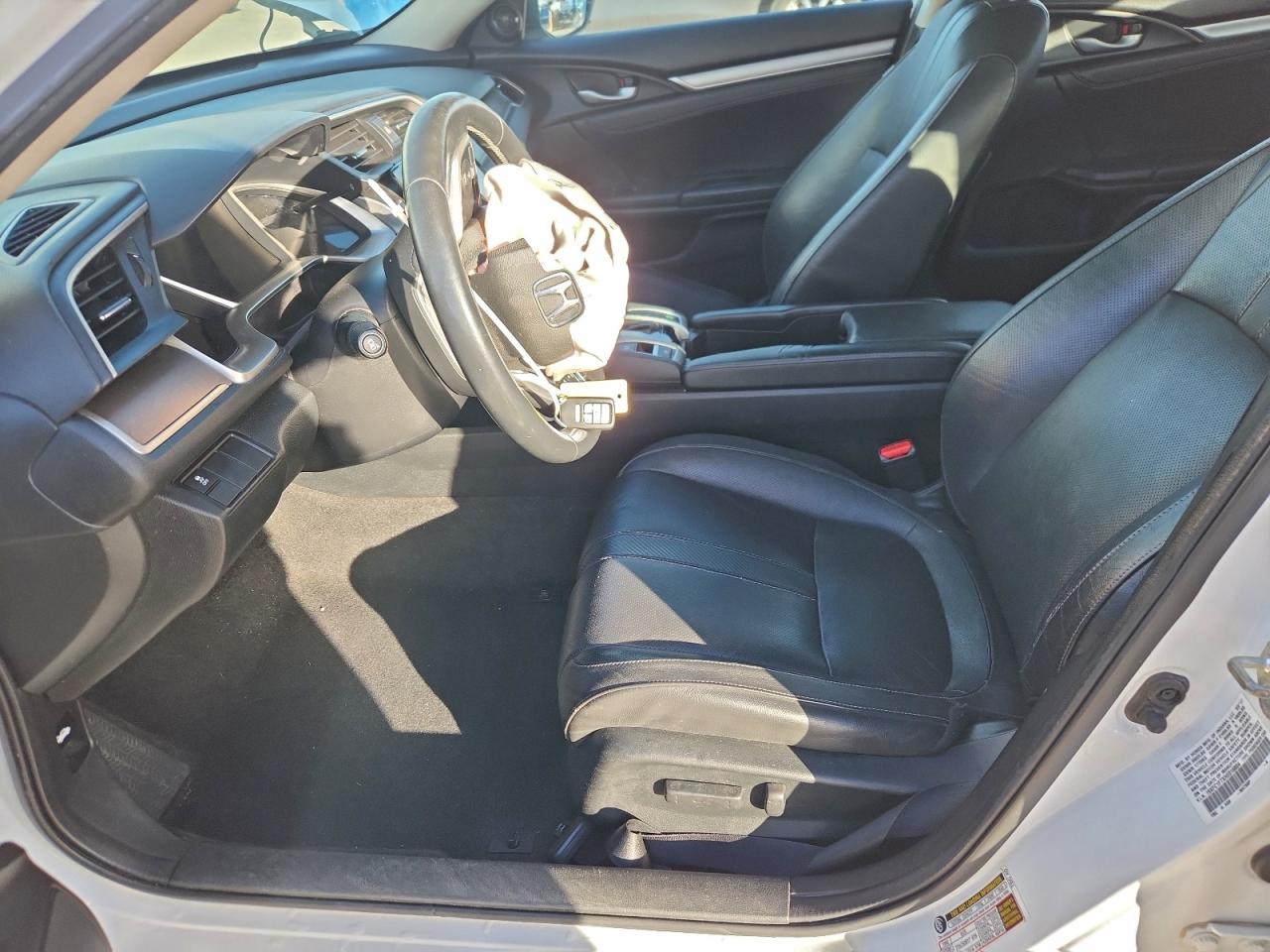 2017 HONDA CIVIC EXL photo 13