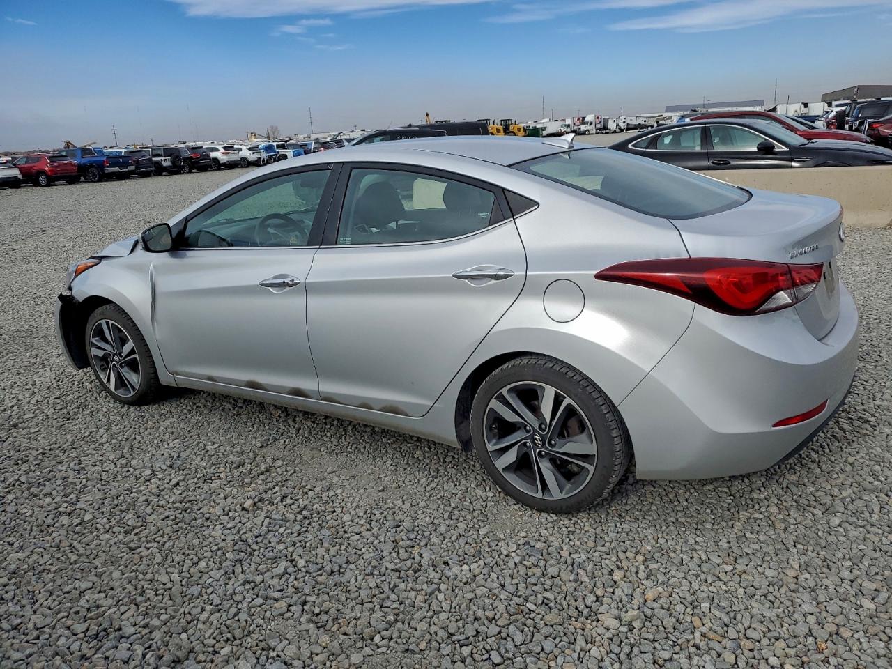 2014 HYUNDAI ELANTRA SE photo 2
