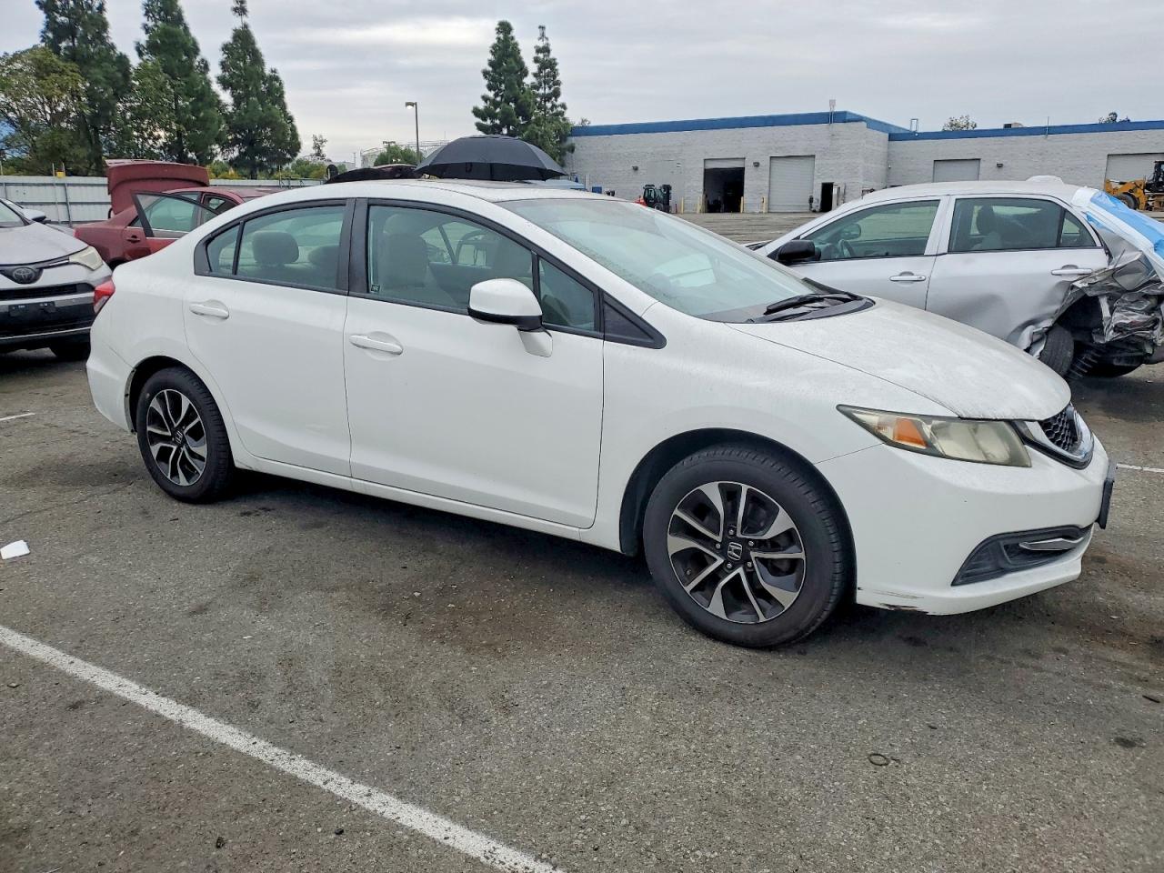 2013 HONDA CIVIC EX photo 4