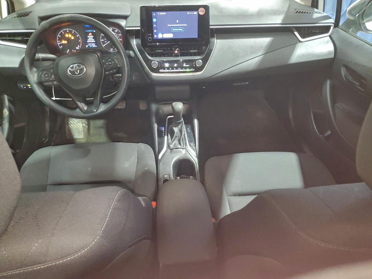 2024 TOYOTA COROLLA LE photo 8