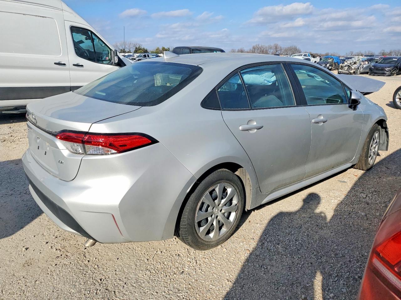 2020 TOYOTA COROLLA LE photo 3