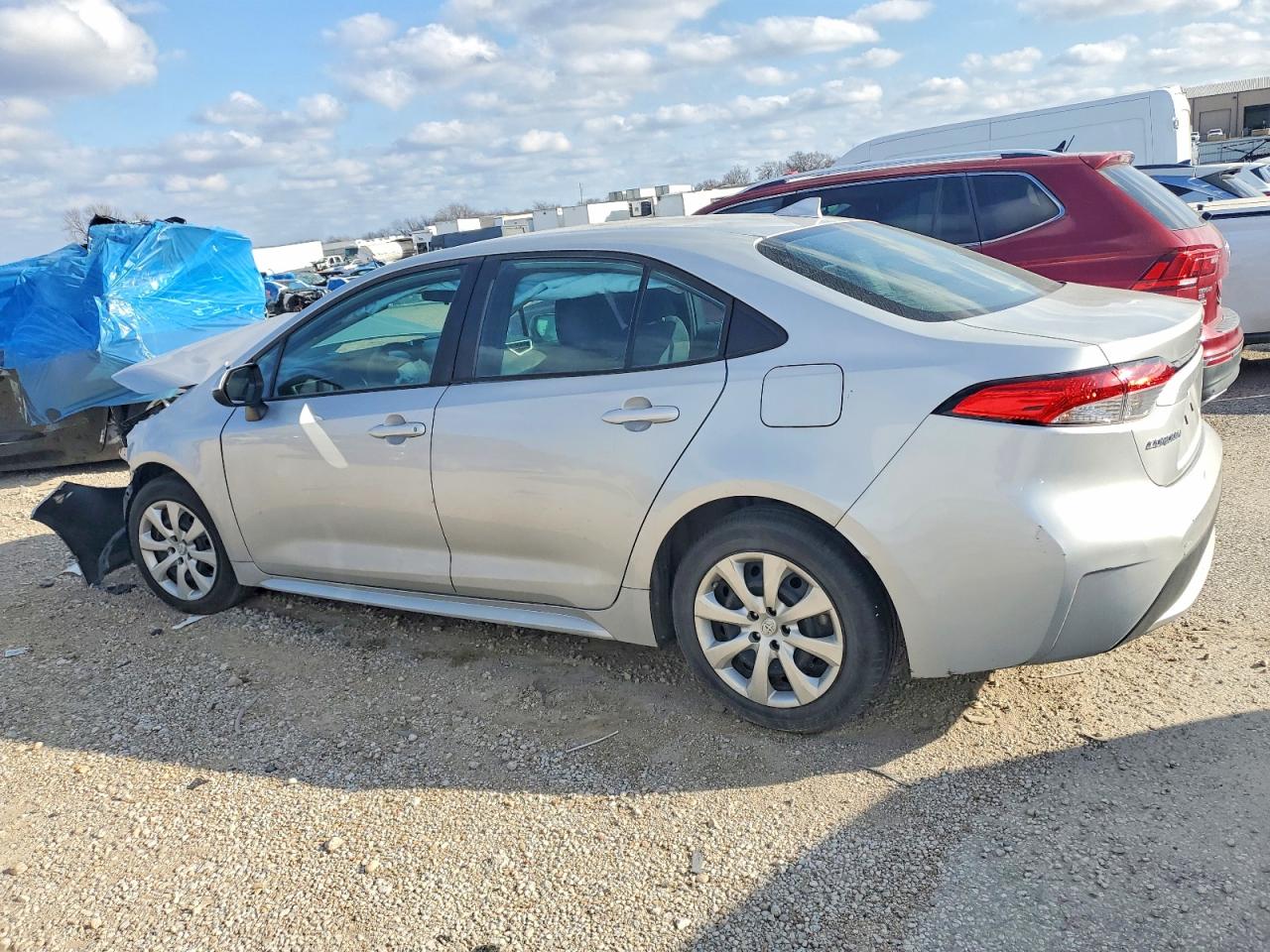 2020 TOYOTA COROLLA LE photo 2