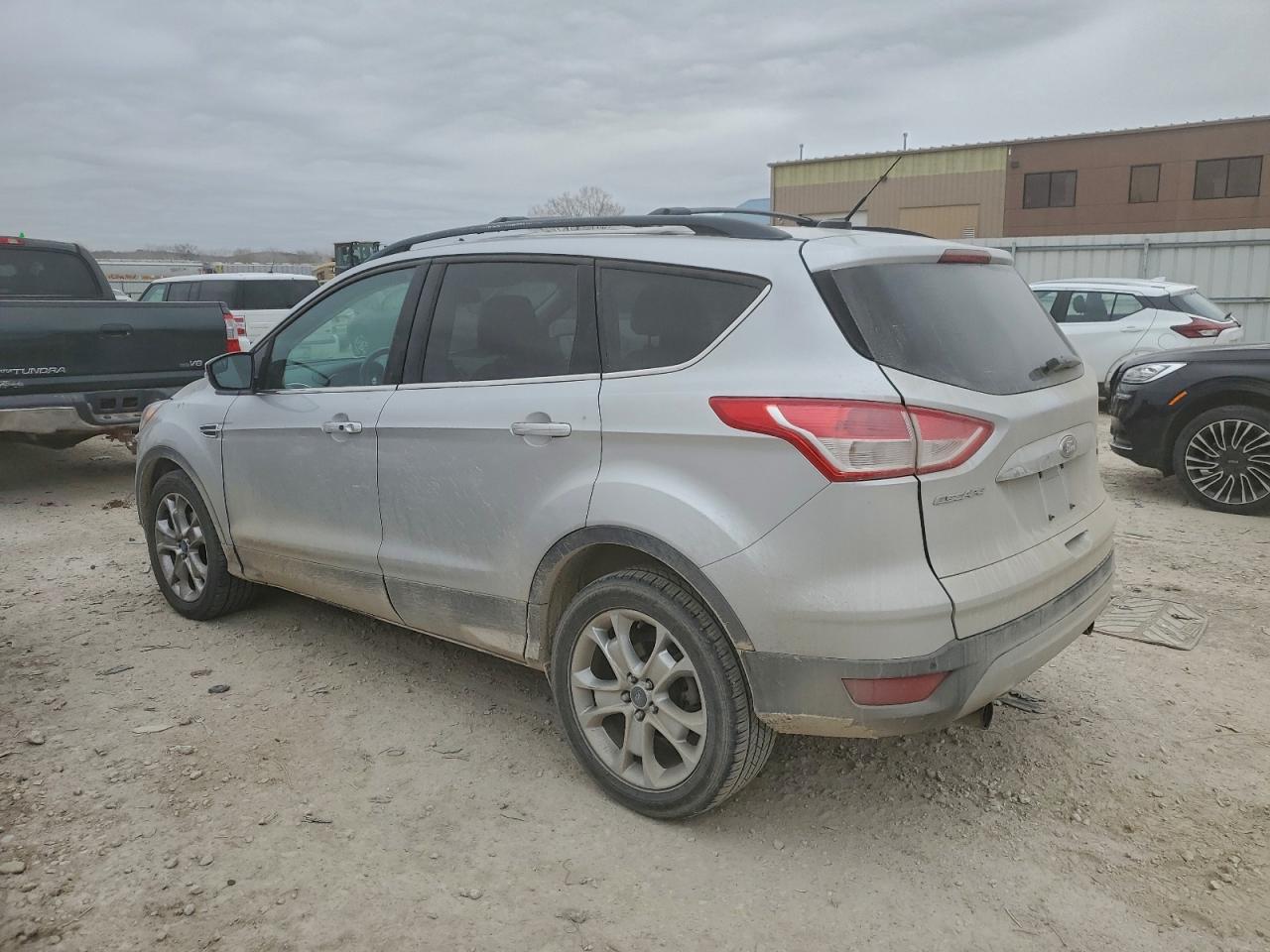 2013 FORD ESCAPE SEL photo 2
