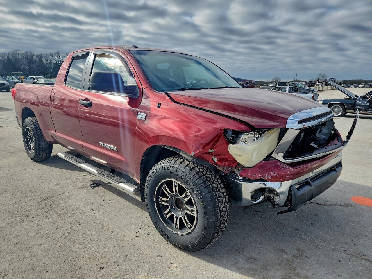2010 TOYOTA TUNDRA DOUBLE CAB SR5 photo 4