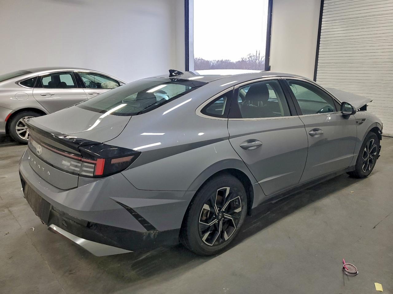 2025 HYUNDAI SONATA SEL photo 3