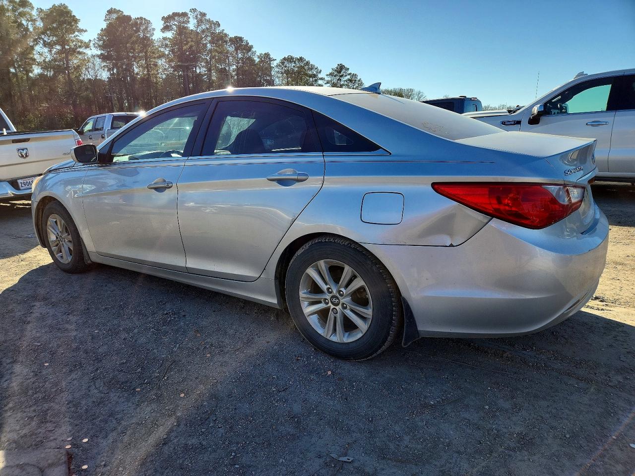 2013 HYUNDAI SONATA GLS photo 2