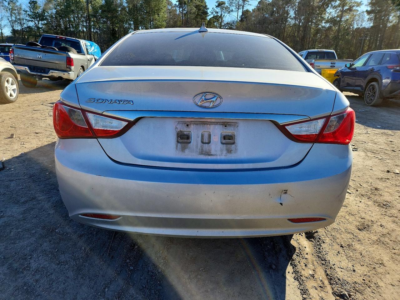 2013 HYUNDAI SONATA GLS photo 6