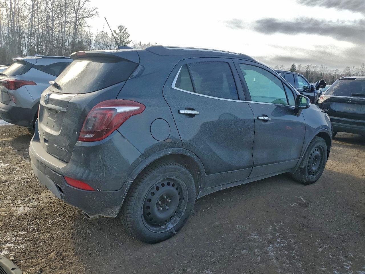 2017 BUICK ENCORE ESSENCE photo 3