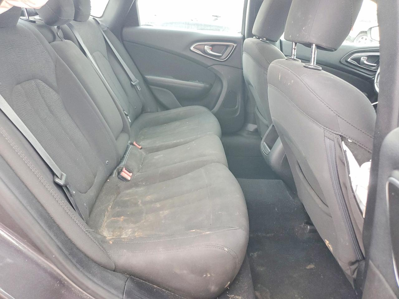 2016 CHRYSLER 200 LIMITED photo 10