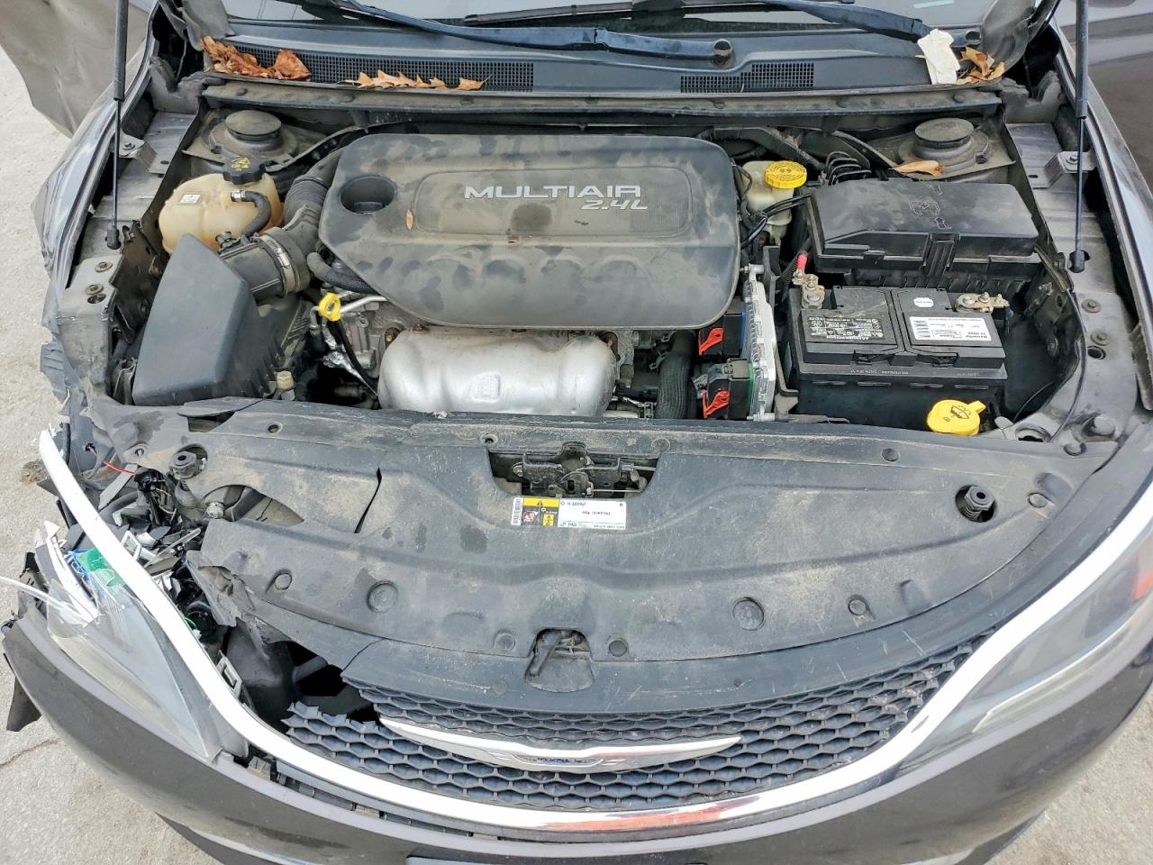 2016 CHRYSLER 200 LIMITED photo 11