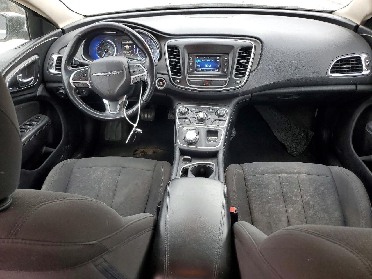 2016 CHRYSLER 200 LIMITED photo 8