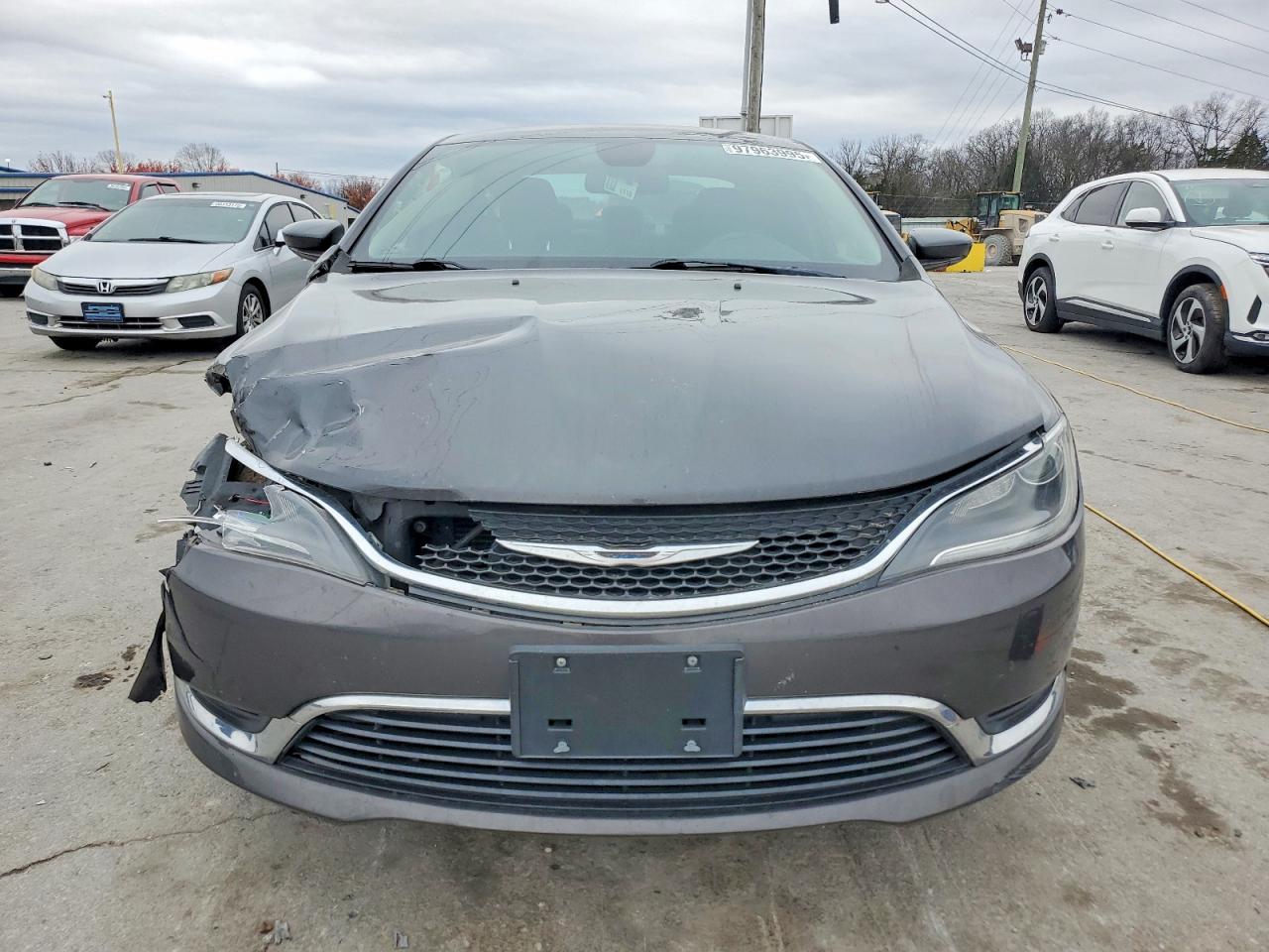 2016 CHRYSLER 200 LIMITED photo 5