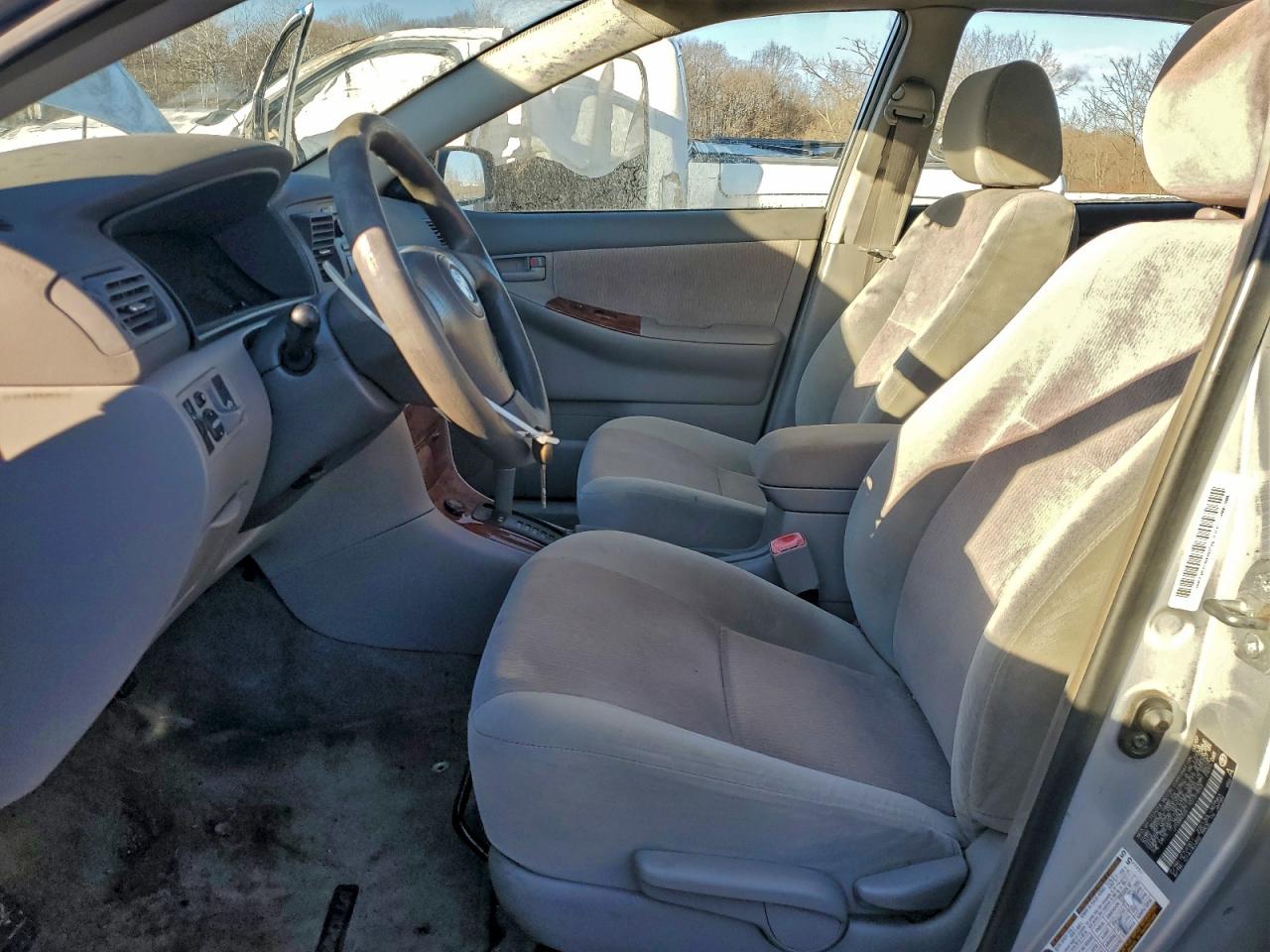 2007 TOYOTA COROLLA CE photo 7