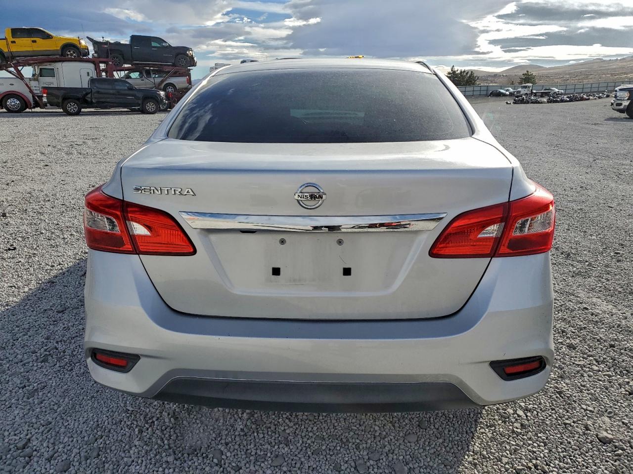 2019 NISSAN SENTRA S photo 6