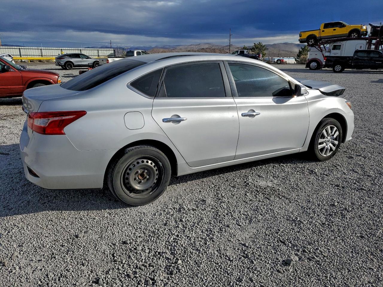 2019 NISSAN SENTRA S photo 3