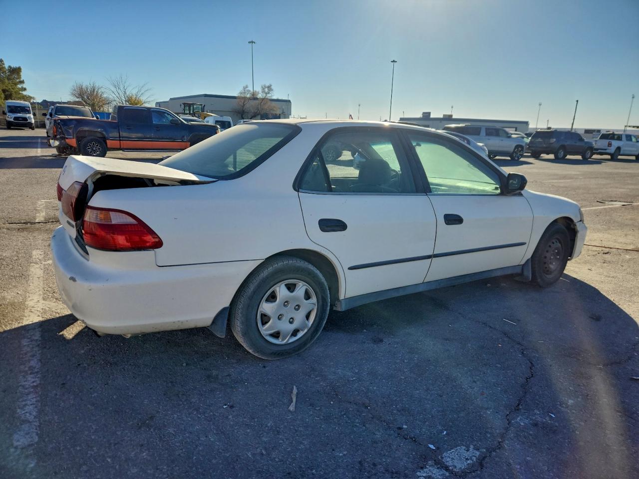 2000 HONDA ACCORD DX photo 3