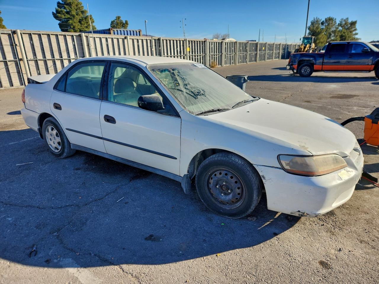 2000 HONDA ACCORD DX photo 4