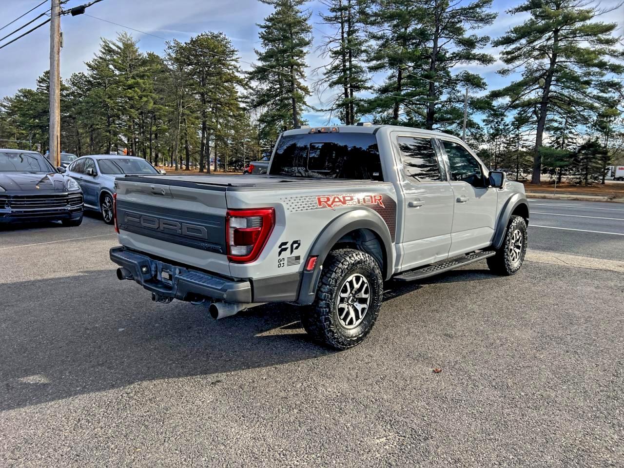 2023 FORD F150 RAPTOR photo 4
