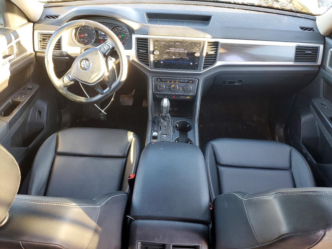 2018 VOLKSWAGEN ATLAS SE photo 8